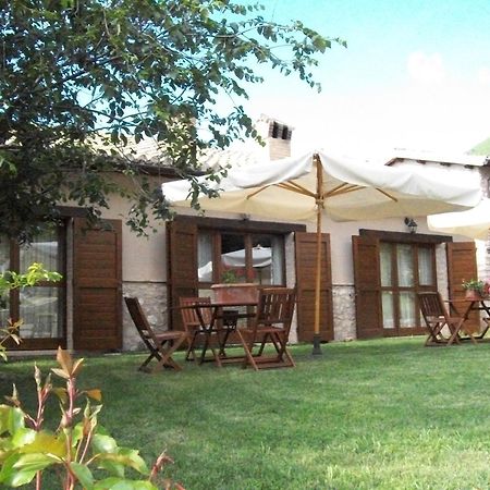 Agriturismo Il Casalino Сполето Экстерьер фото