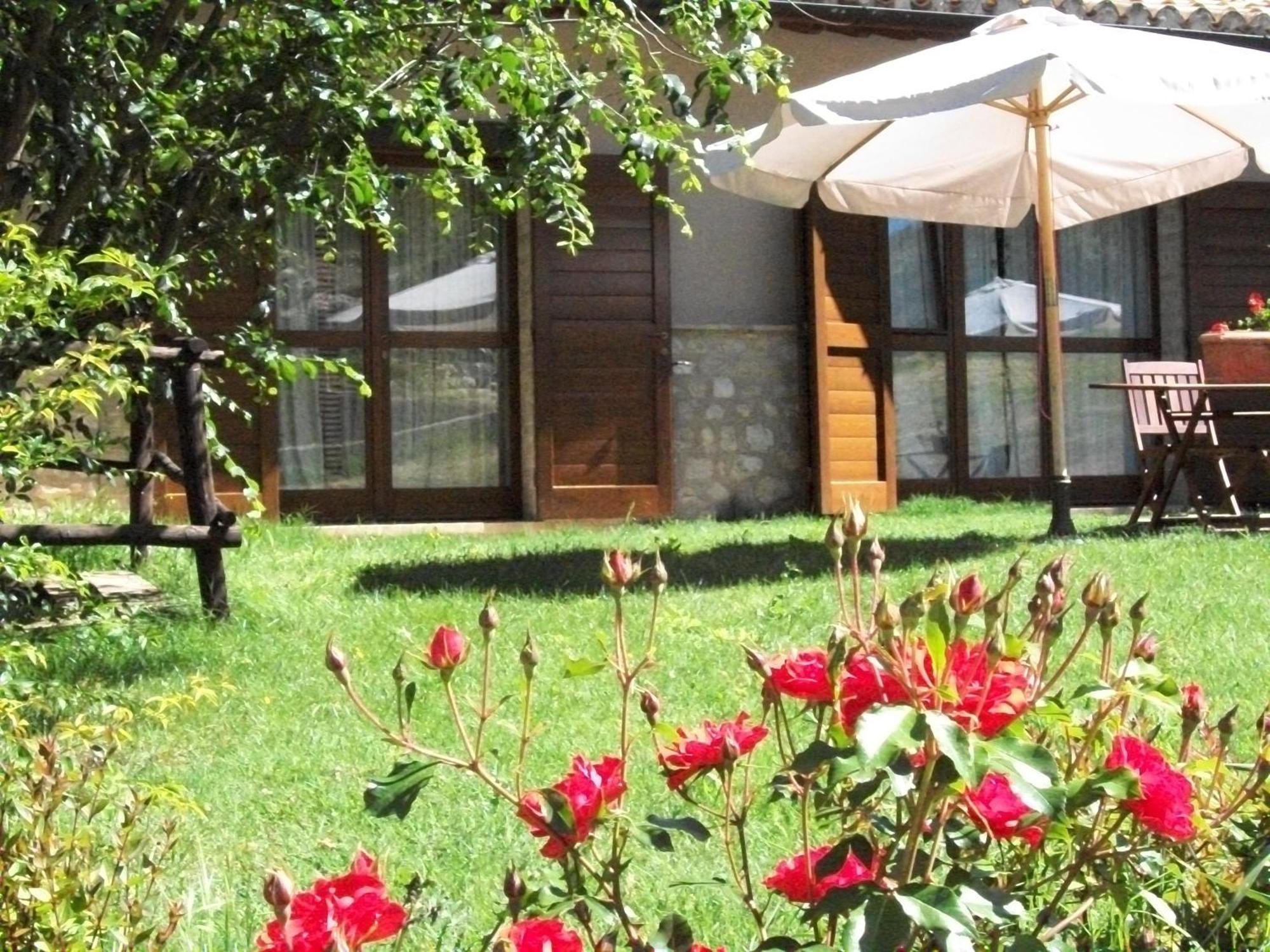 Agriturismo Il Casalino Сполето Экстерьер фото