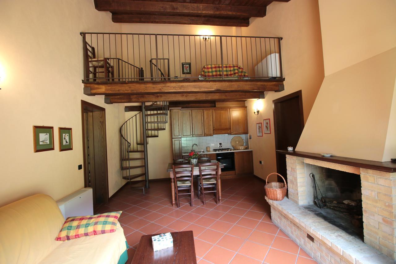 Agriturismo Il Casalino Сполето Экстерьер фото